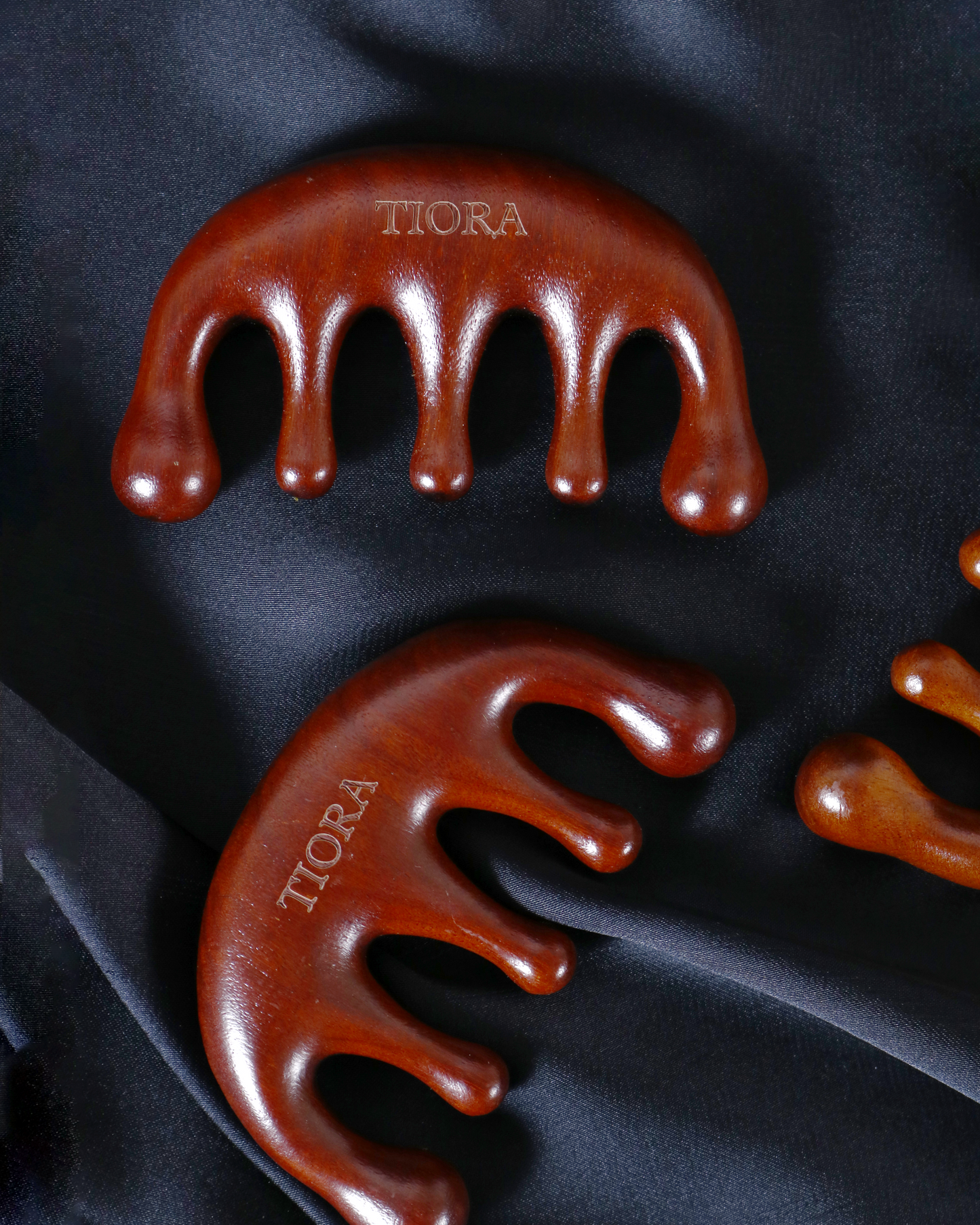 Sandalwood Head Massager